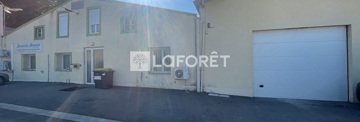 Local industriel  1238 m² à vendre à Lavelanet (09300)