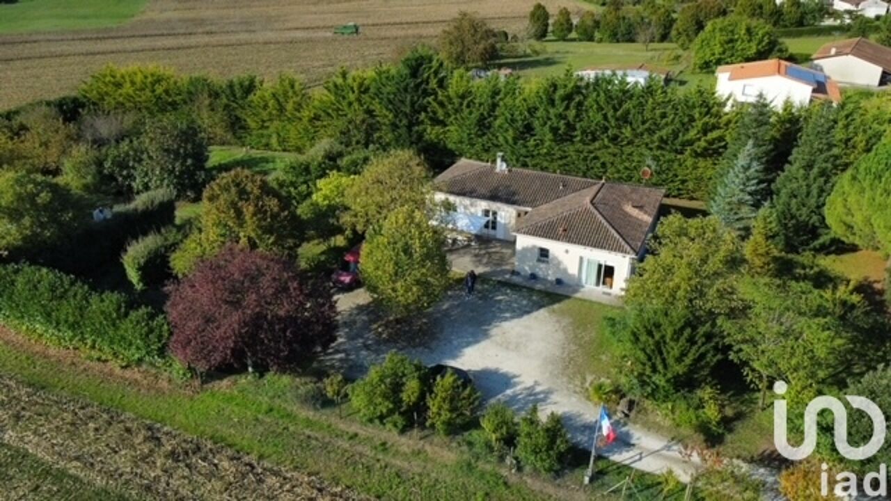 maison 5 pièces 138 m2 à vendre à Villebois-Lavalette (16320)