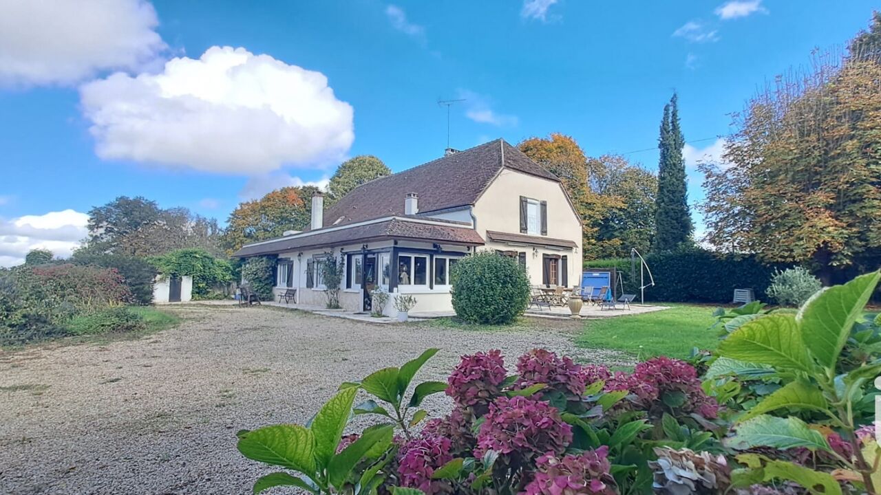 maison 9 pièces 280 m2 à vendre à Saint-Hilaire-les-Andrésis (45320)