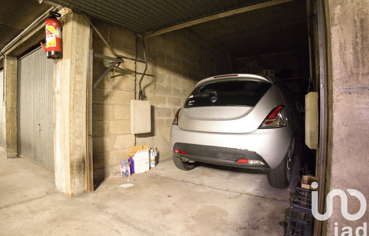 garage  pièces 14 m2 à vendre à Bagnolet (93170)