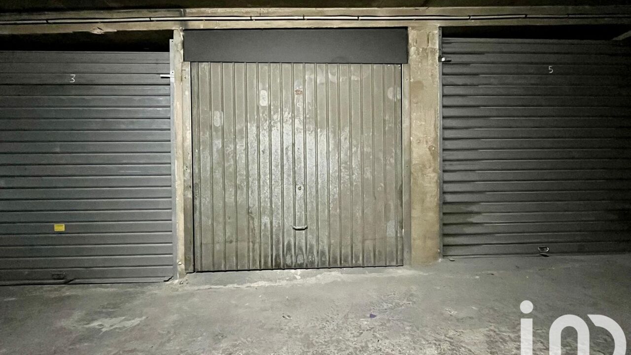 garage  pièces 11 m2 à vendre à Marseille 10 (13010)