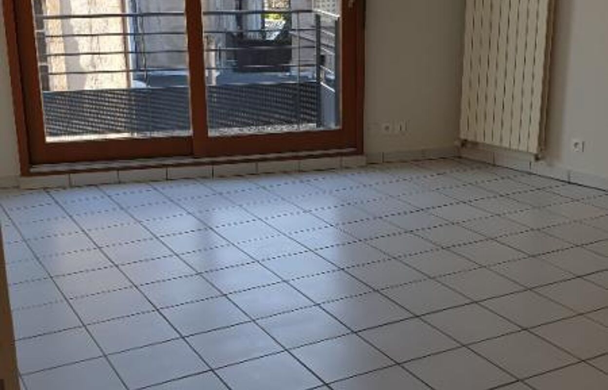 appartement 3 pièces 75 m2 à louer à Rodez (12000)