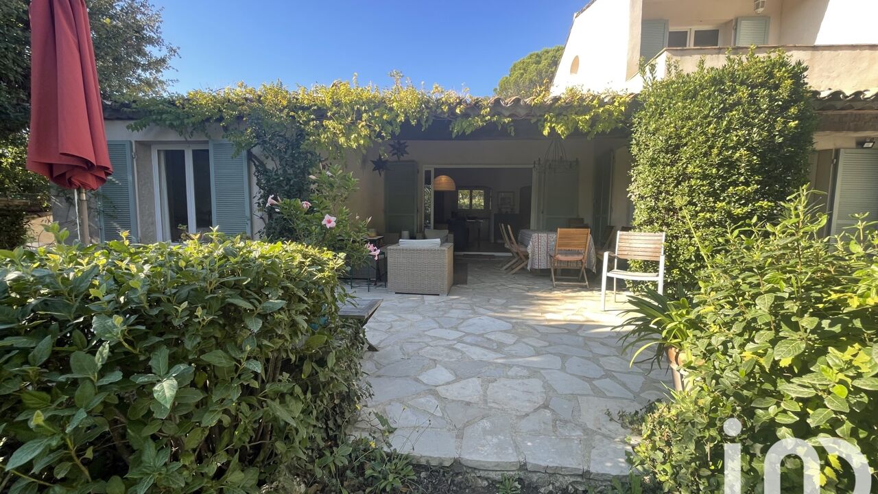 maison 5 pièces 120 m2 à vendre à Grimaud (83310)