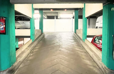 vente garage 25 000 € à proximité de Paris 6 (75006)