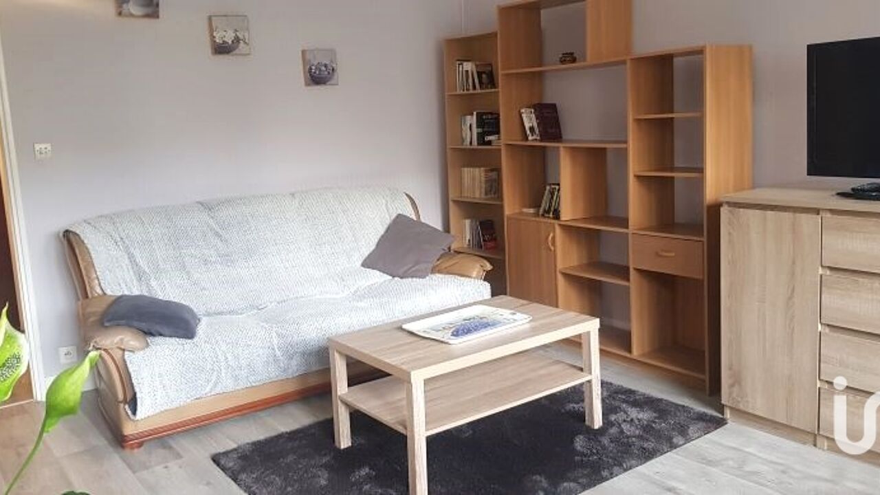 appartement 2 pièces 51 m2 à vendre à Paron (89100)