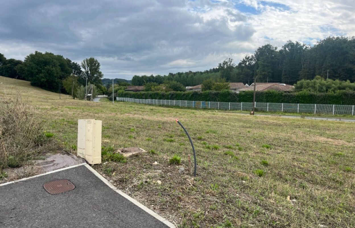 terrain  pièces 700 m2 à vendre à Pont-du-Casse (47480)