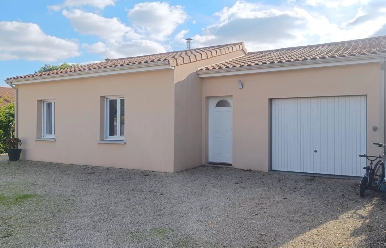 maison 4 pièces 83 m2 à vendre à Villiers (86190)