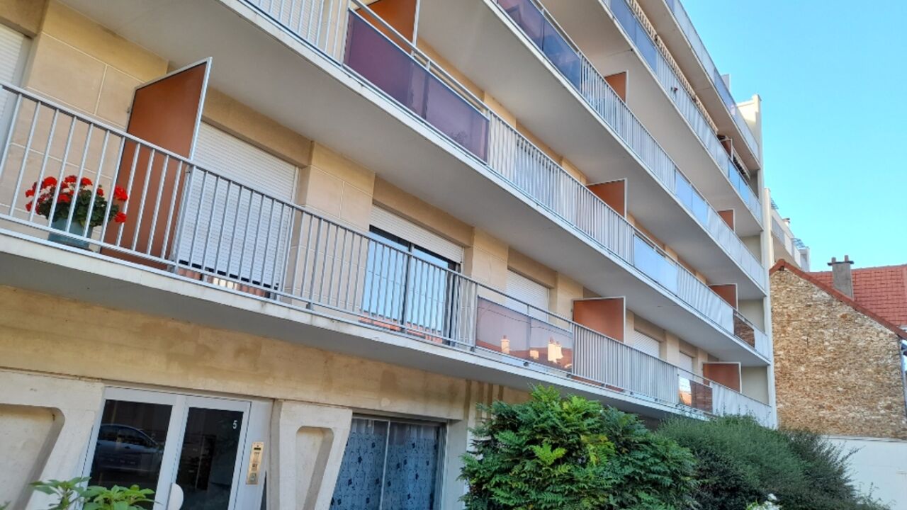 appartement 2 pièces 41 m2 à vendre à Poissy (78300)