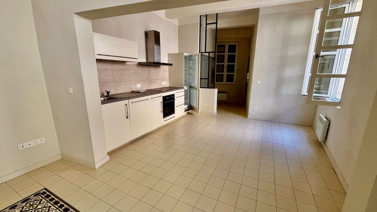 appartement 2 pièces 50 m2 à vendre à Uzès (30700)