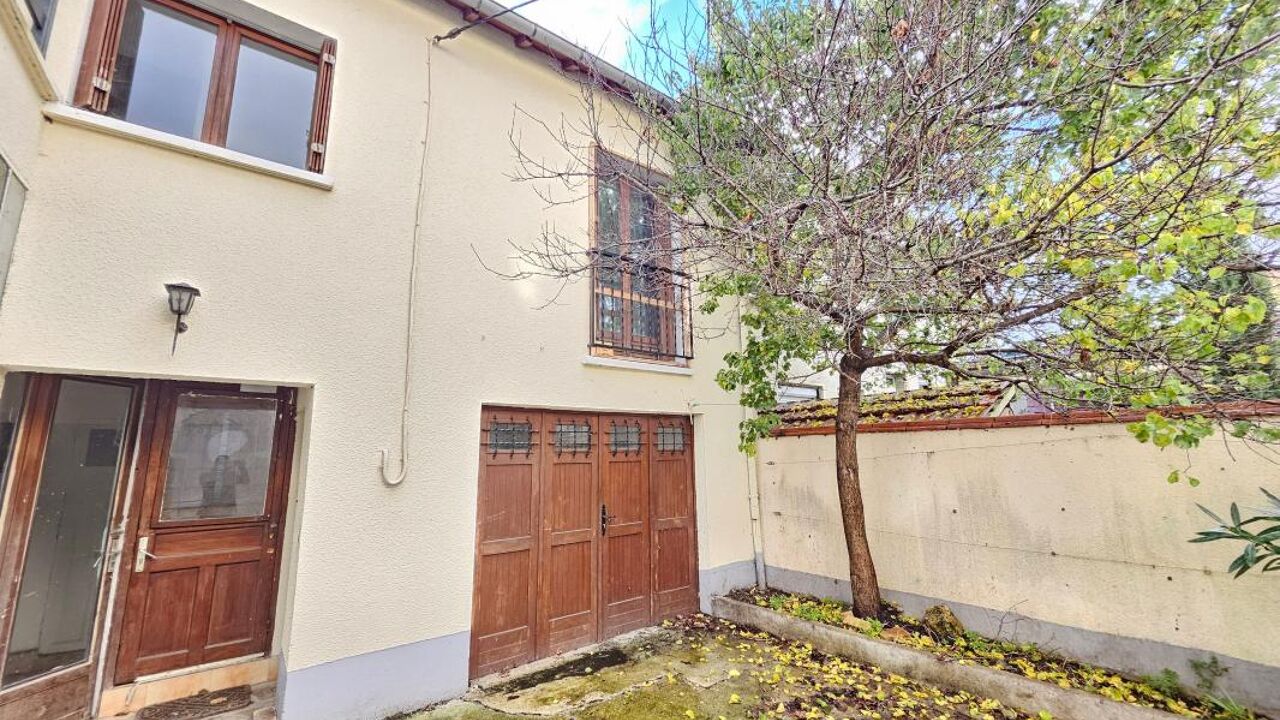 appartement 2 pièces 42 m2 à vendre à Houilles (78800)