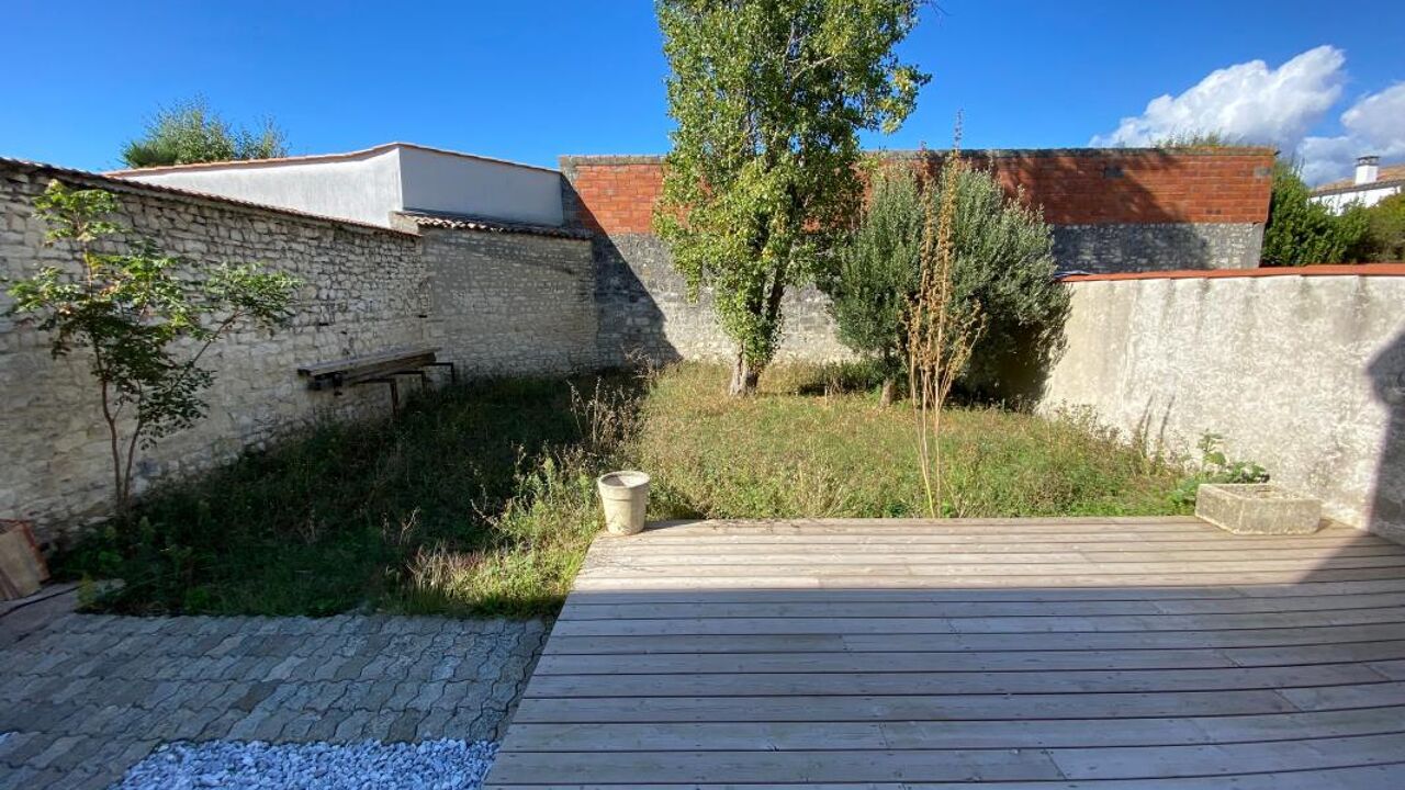 maison 4 pièces 75 m2 à vendre à La Rochelle (17000)