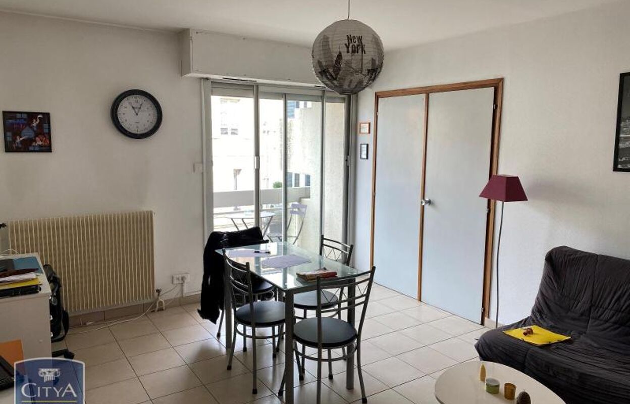 appartement 2 pièces 44 m2 à louer à Niort (79000)