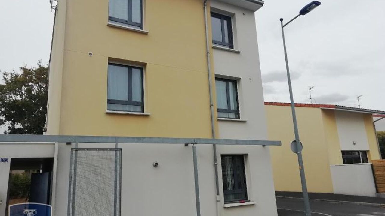 maison 5 pièces 116 m2 à louer à Châteauroux (36000)