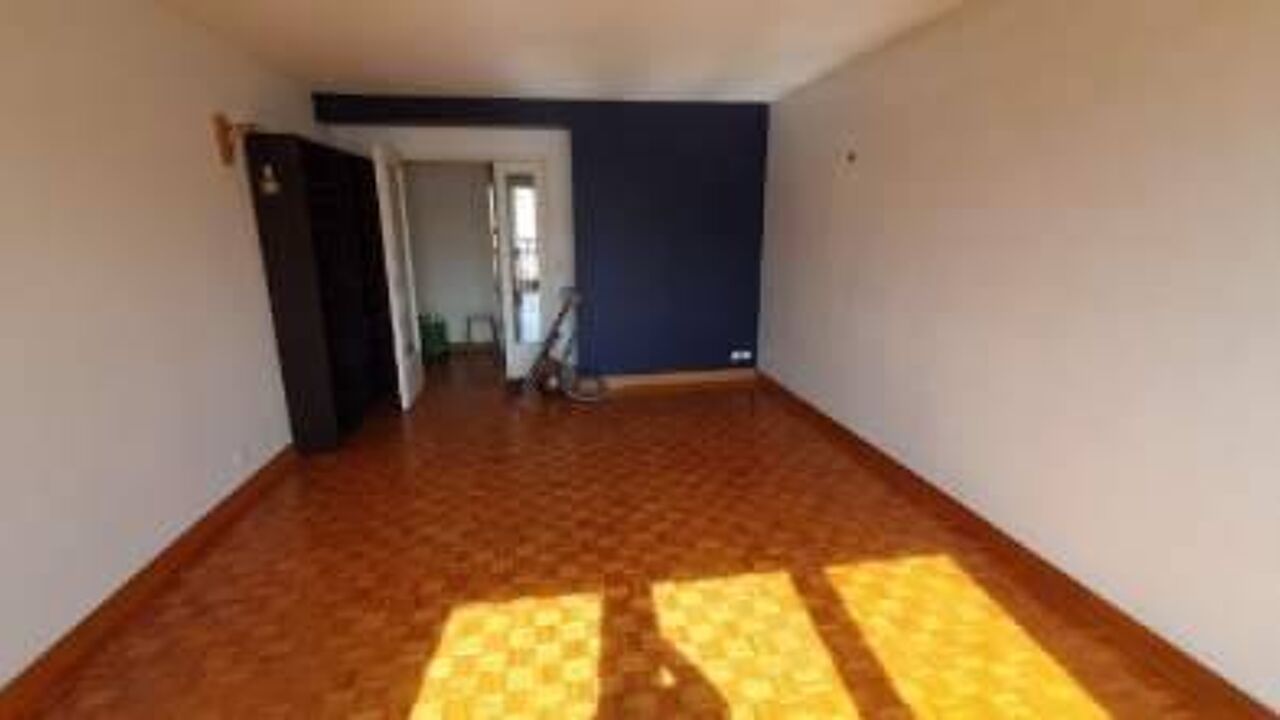 appartement 2 pièces 50 m2 à louer à Paris 18 (75018)