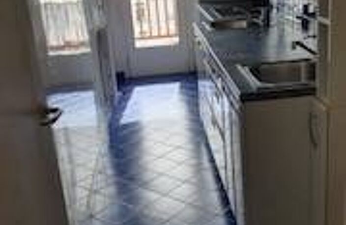 Location appartement 2 pièces 50 m² à Paris 18 (75018) — photo 3