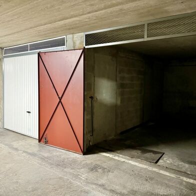 Parking 13 m²