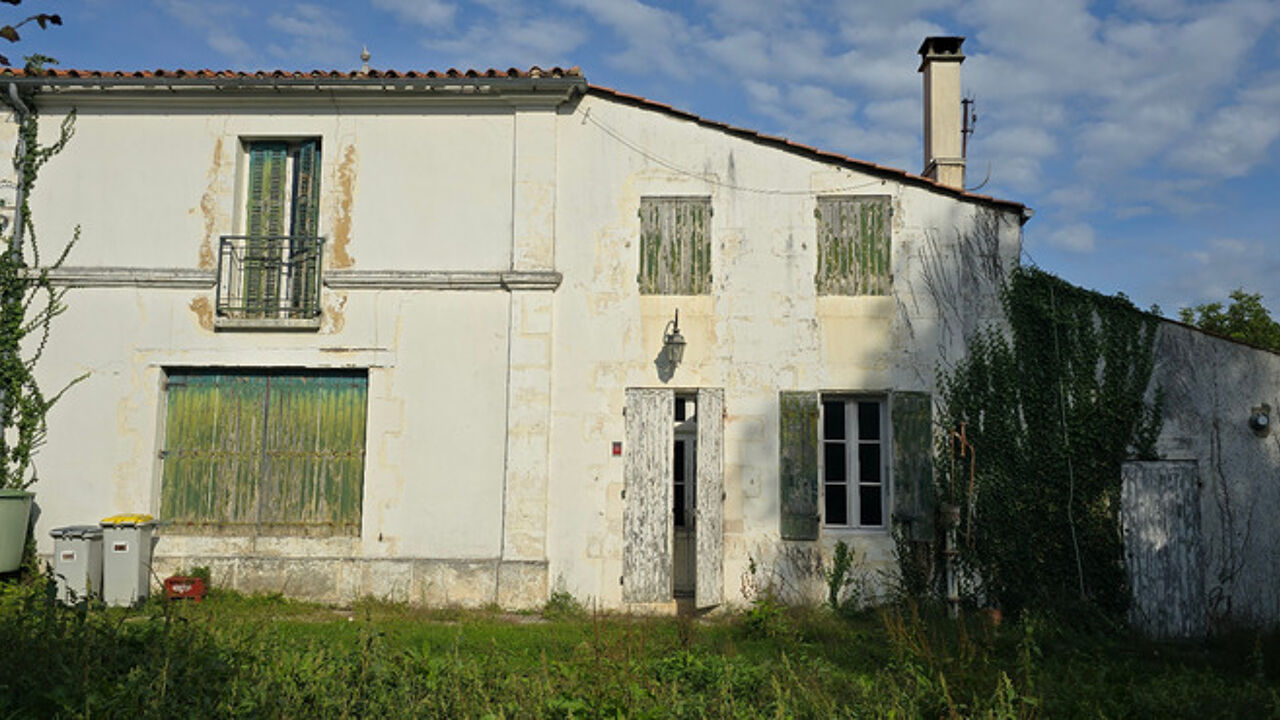 maison 7 pièces 235 m2 à Rochefort (17300)