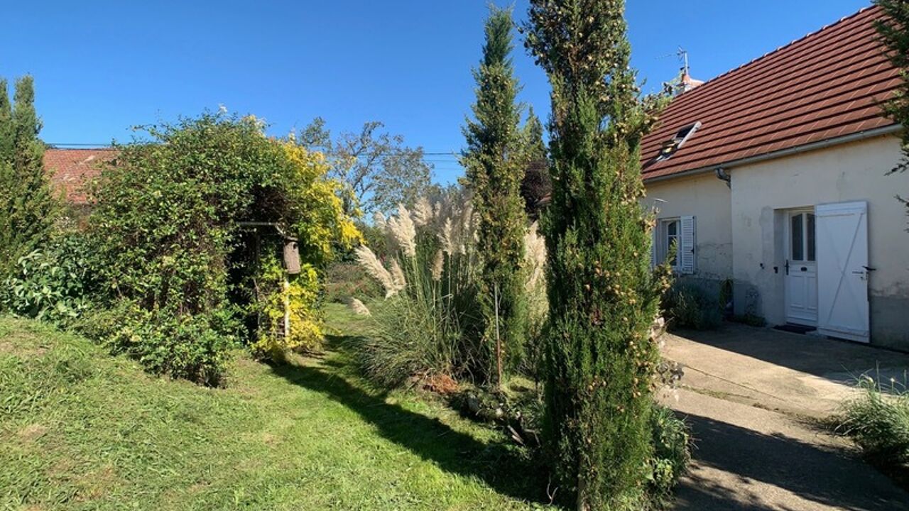 maison 3 pièces 70 m2 à vendre à Saint-Genest (03310)