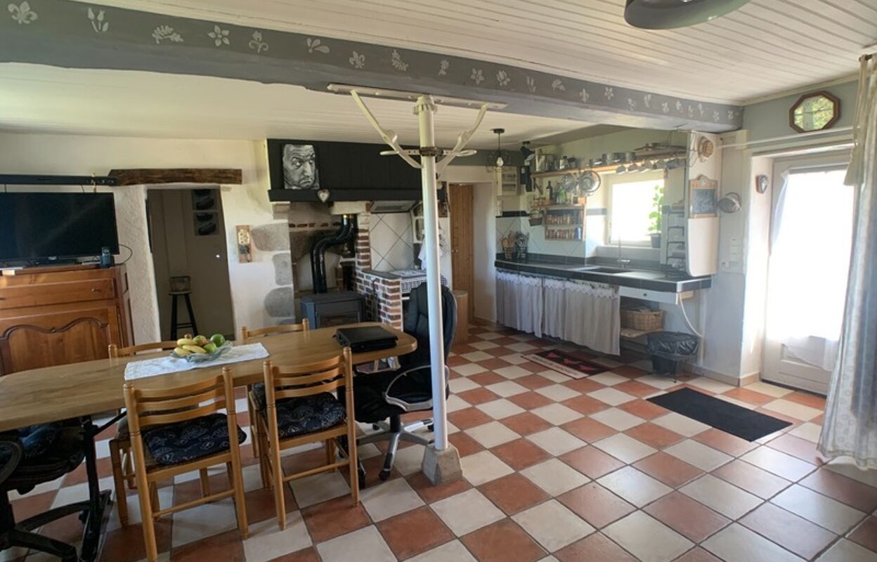 maison 3 pièces 70 m2 à vendre à Saint-Genest (03310)