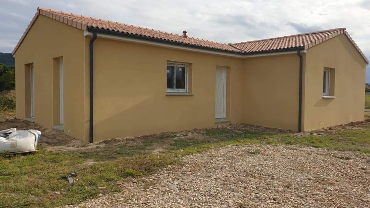 maison 4 pièces 80 m2 à louer à Roiffieux (07100)