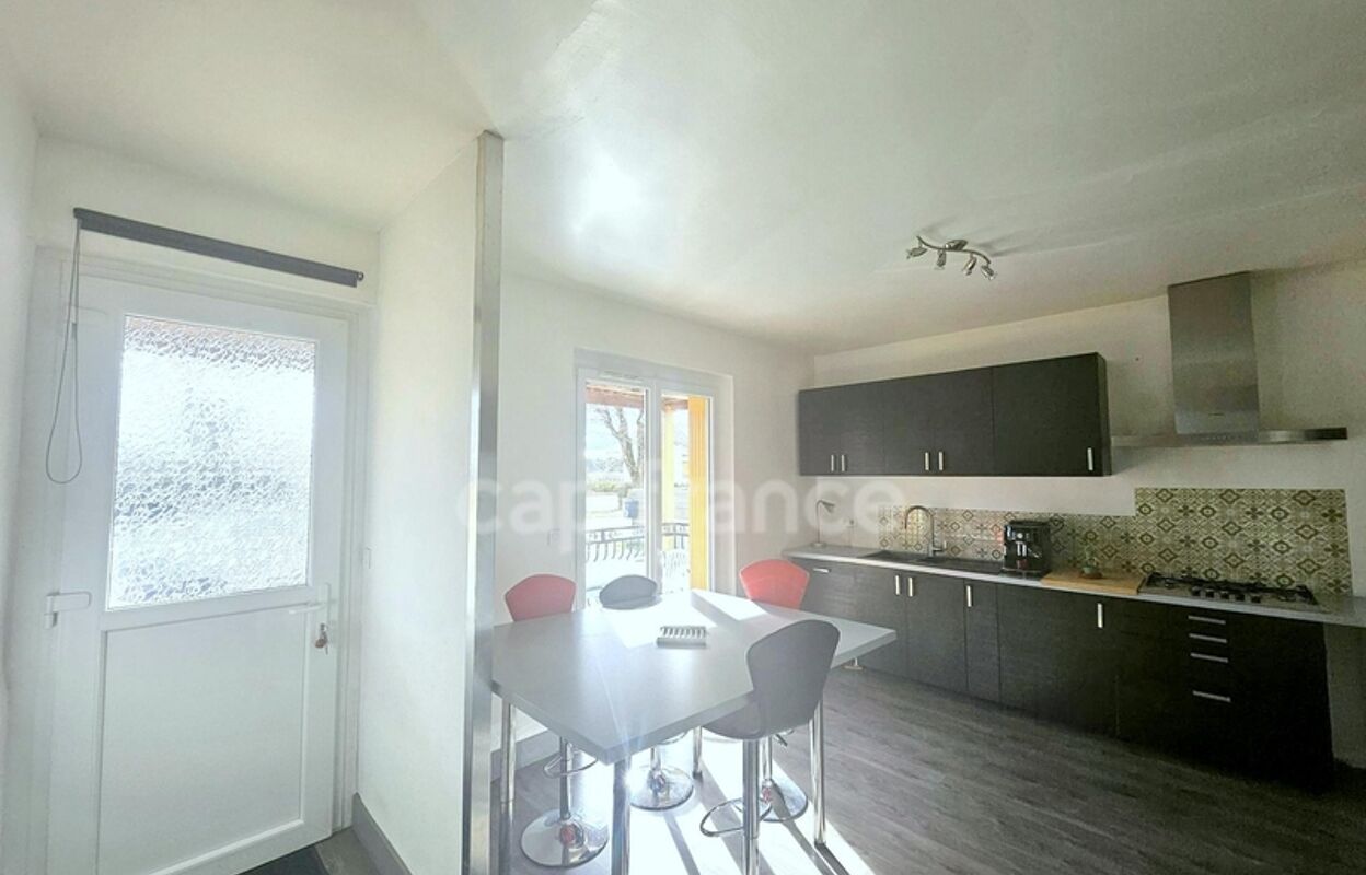 maison 6 pièces 130 m2 à vendre à Lezoux (63190)