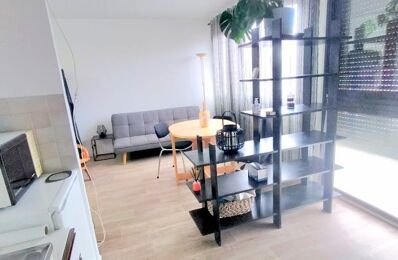 location appartement 750 € CC /mois à proximité de Vaujours (93410)