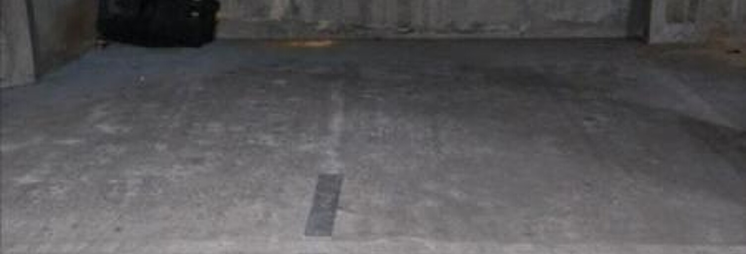 Garage  10 m² à vendre à Lille (59000)