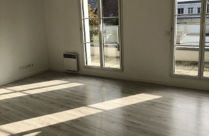 Appartement 3 pièces, VALENCIENNES — photo 3