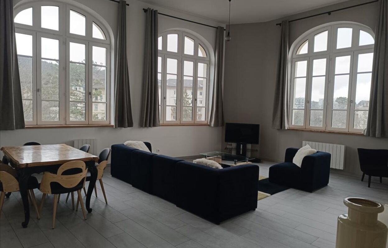 appartement 5 pièces 128 m2 à louer à Châtelguyon (63140)