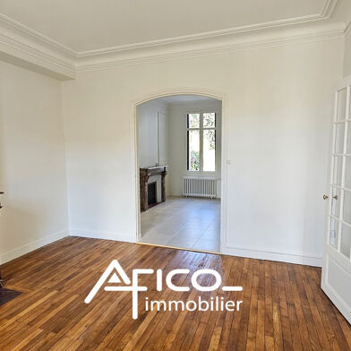 Maison 6 pièces 121 m²