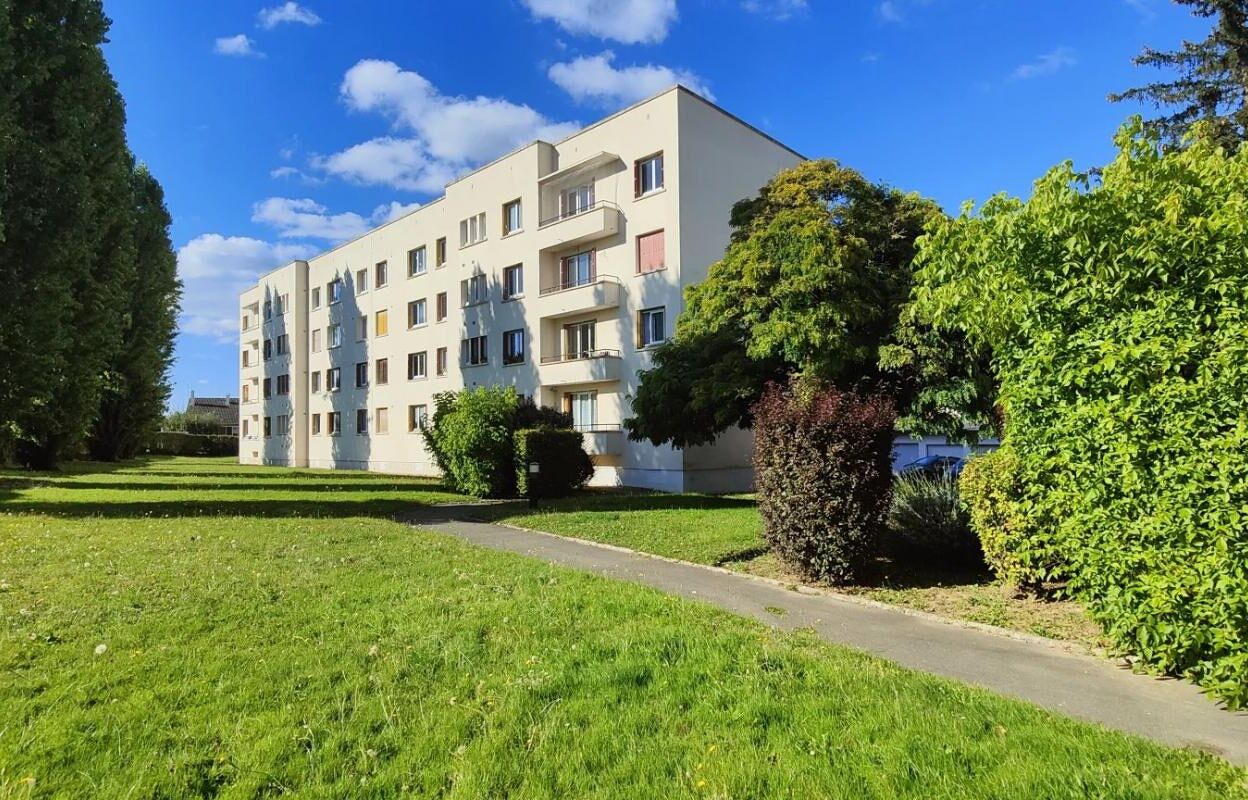 appartement 3 pièces 57 m2 à vendre à Les Clayes-sous-Bois (78340)