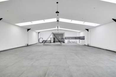 Local industriel  790000 €