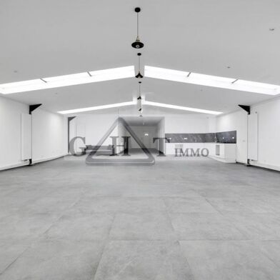 Local industriel  790000 €