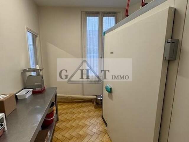 LOCAL COMMERCIAL A VENDRE 65M² MAISONS ALFORT — photo du bien