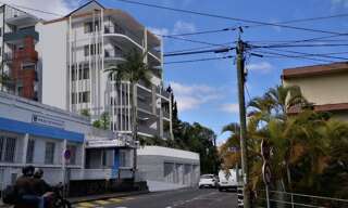 Commerce  1117 m² à vendre à Le Tampon (97430)