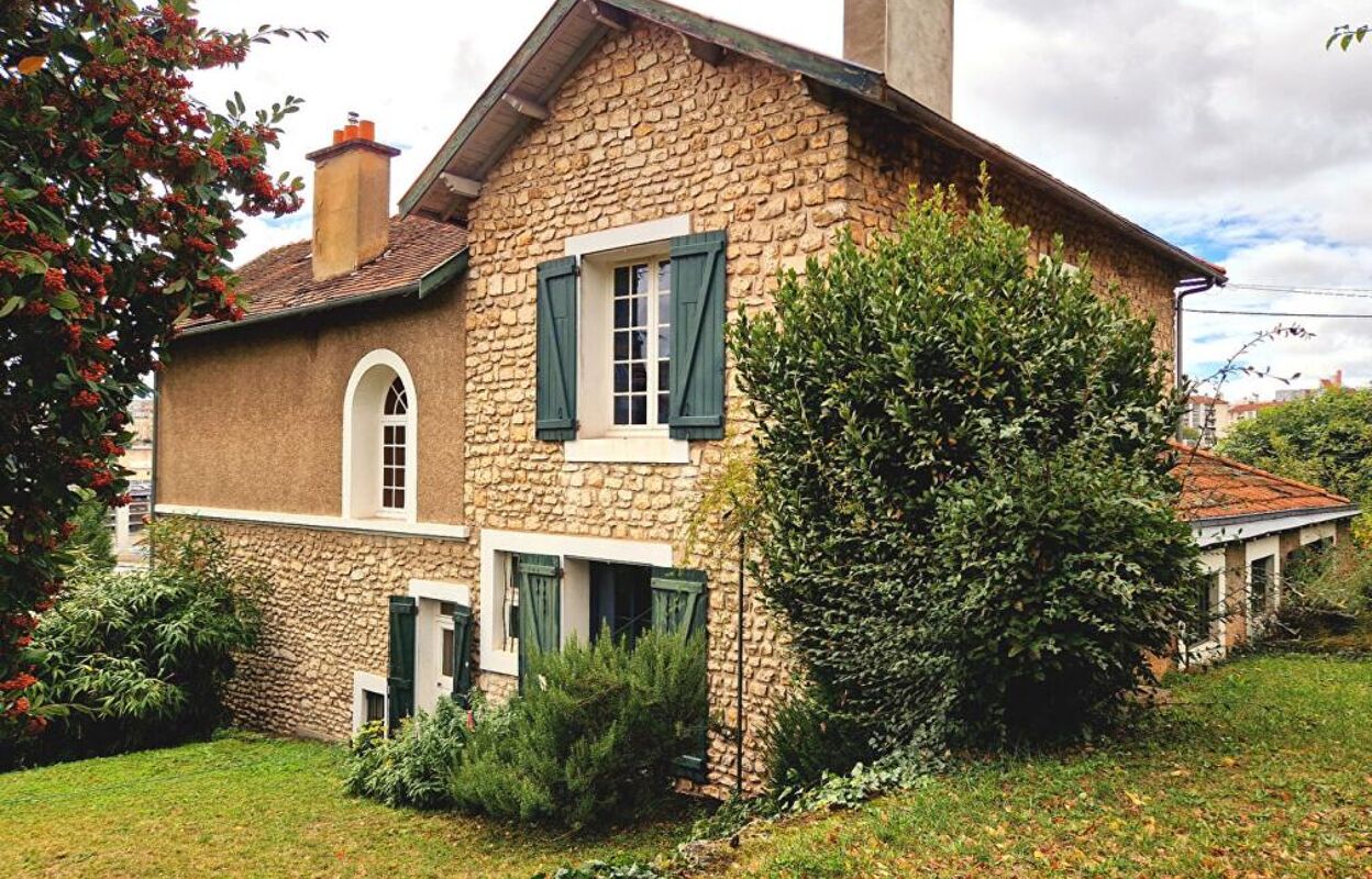 maison 6 pièces 180 m2 à vendre à Poitiers (86000)