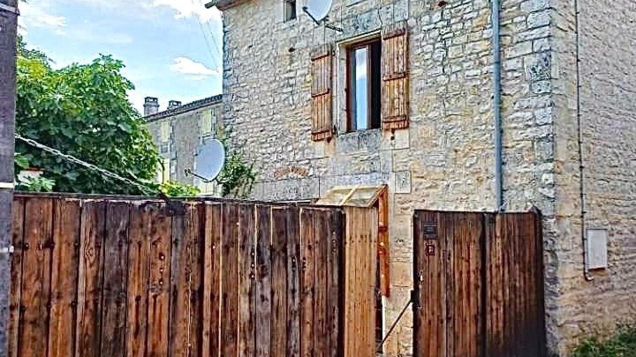 maison 7 pièces 135 m2 à vendre à Agris (16110)