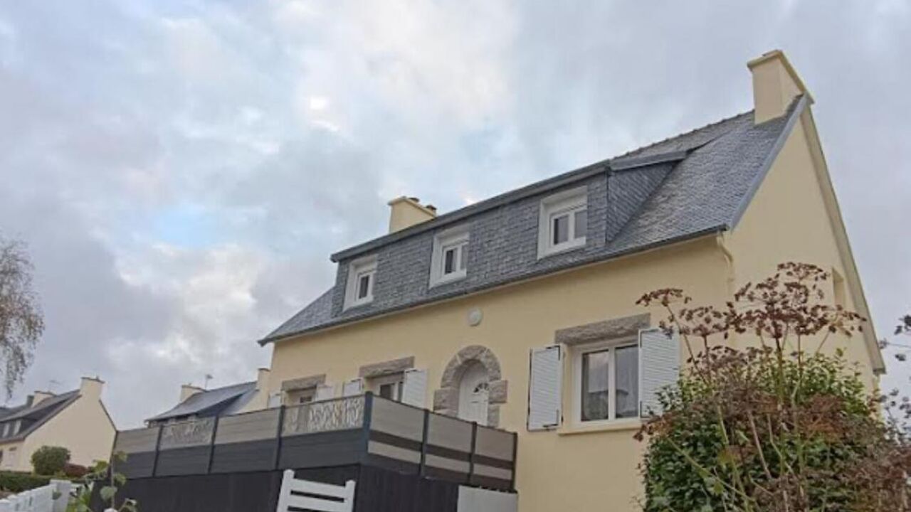 maison 7 pièces 130 m2 à vendre à Châteauneuf-du-Faou (29520)