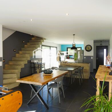 Maison 6 pièces 649900 €