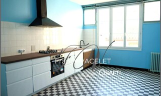 Appartement 4 Pièces 150 m² à louer à La Réole (33190)