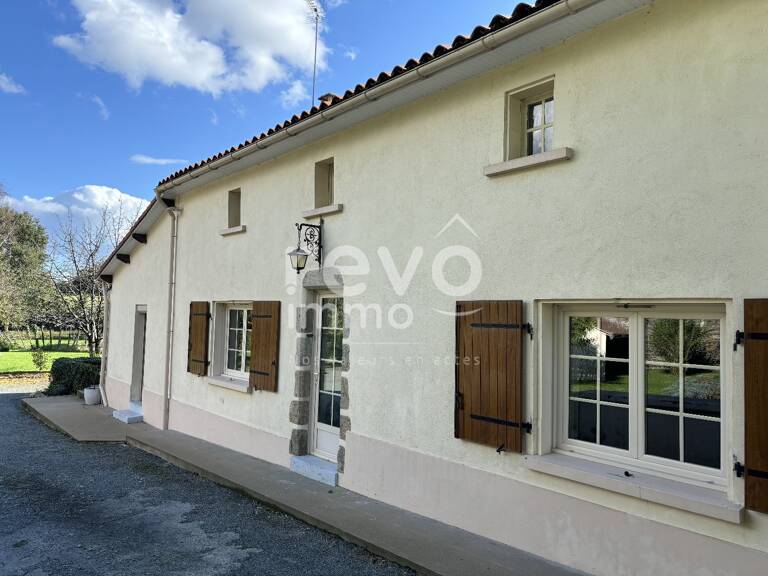Longere — photo 1