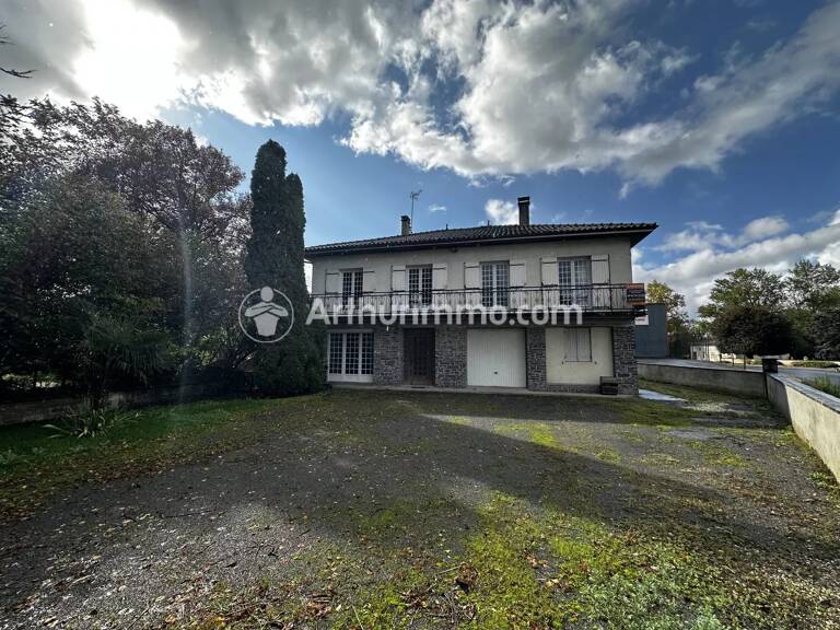 Maison à étage 180 m², 5 ch, 7 pièces — photo 1