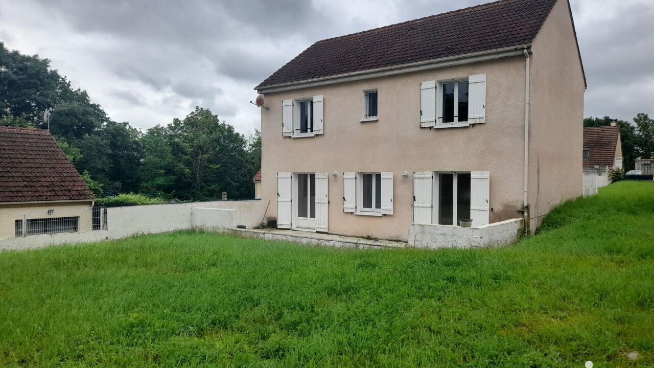 maison 6 pièces 117 m2 à vendre à Souppes-sur-Loing (77460)