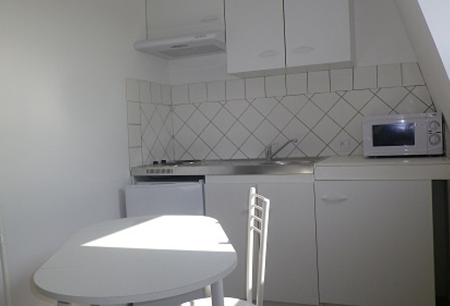 Bel appartement T2 meublé sur LESQUIN — photo 1