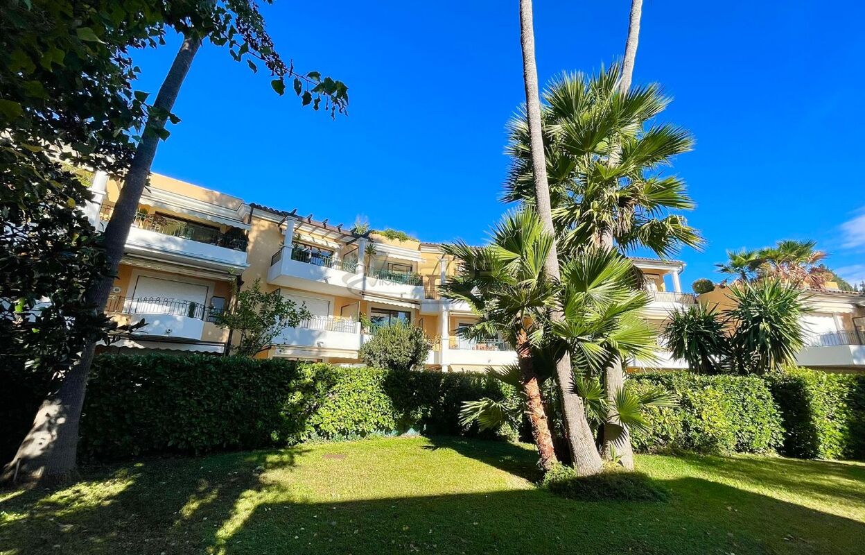 appartement 2 pièces 51 m2 à vendre à Saint-Jean-Cap-Ferrat (06230)