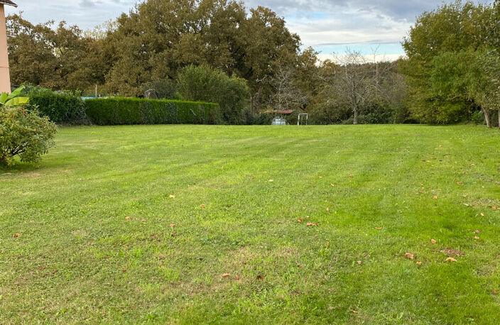 LESCAR - Terrain constructible 1250 m² — photo 4