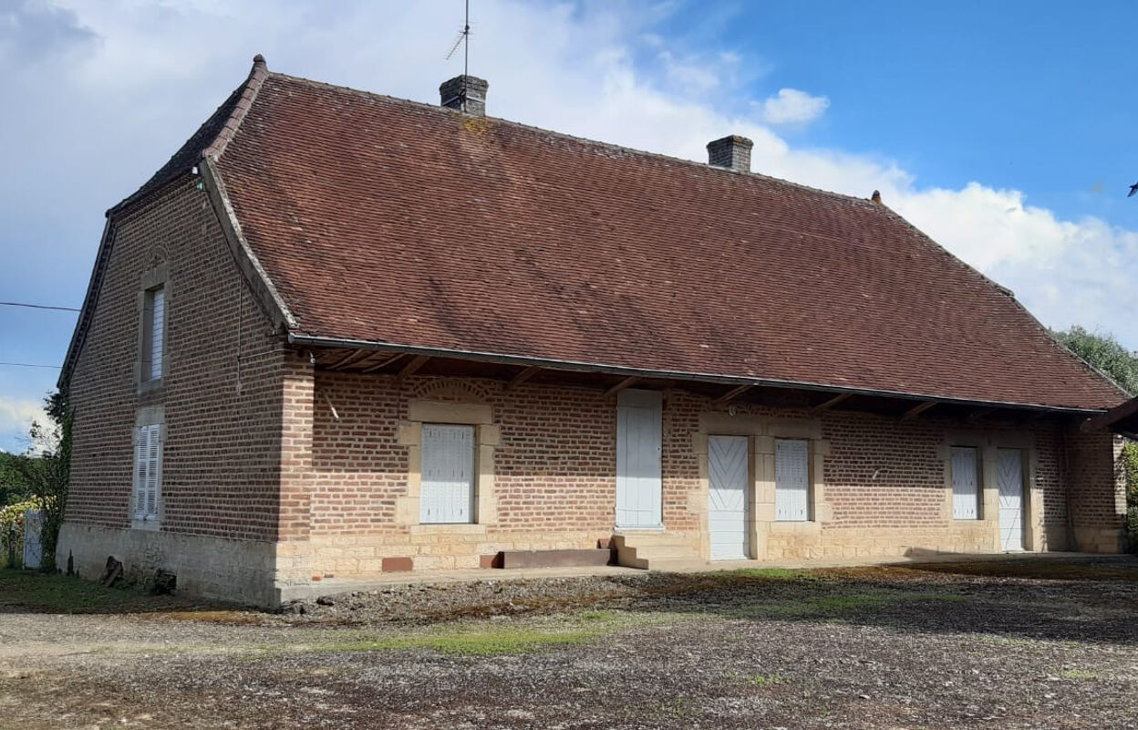 maison 4 pièces 160 m2 à vendre à Bletterans (39140)