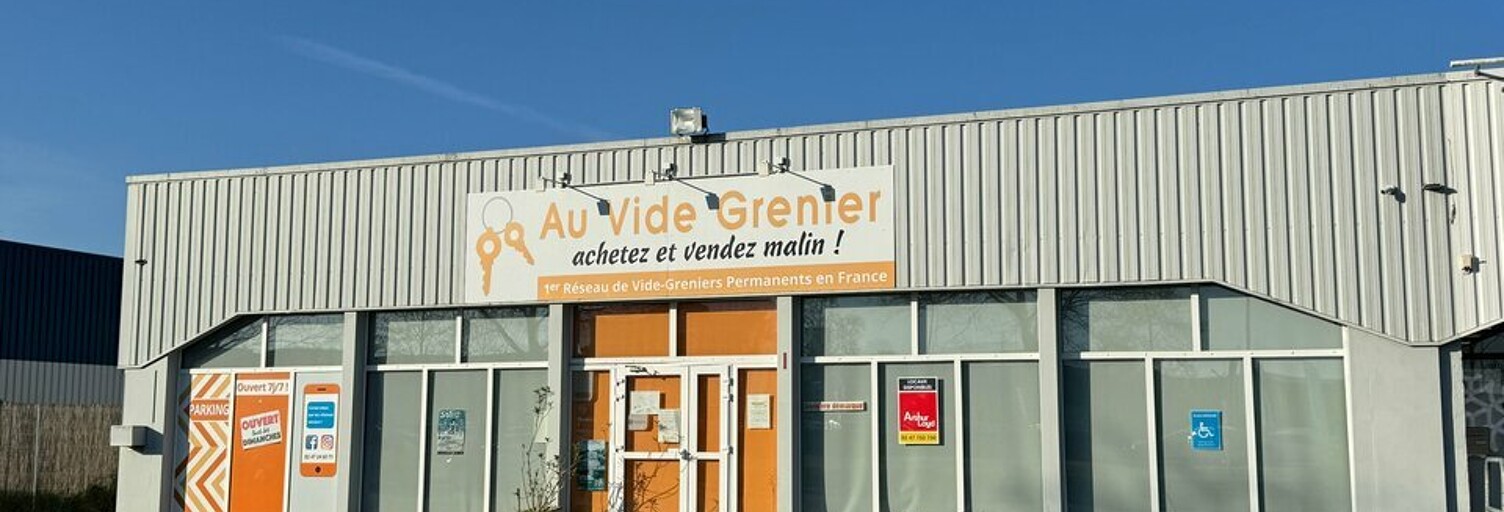Commerce  1000 m² à louer à Saint-Cyr-sur-Loire (37540)