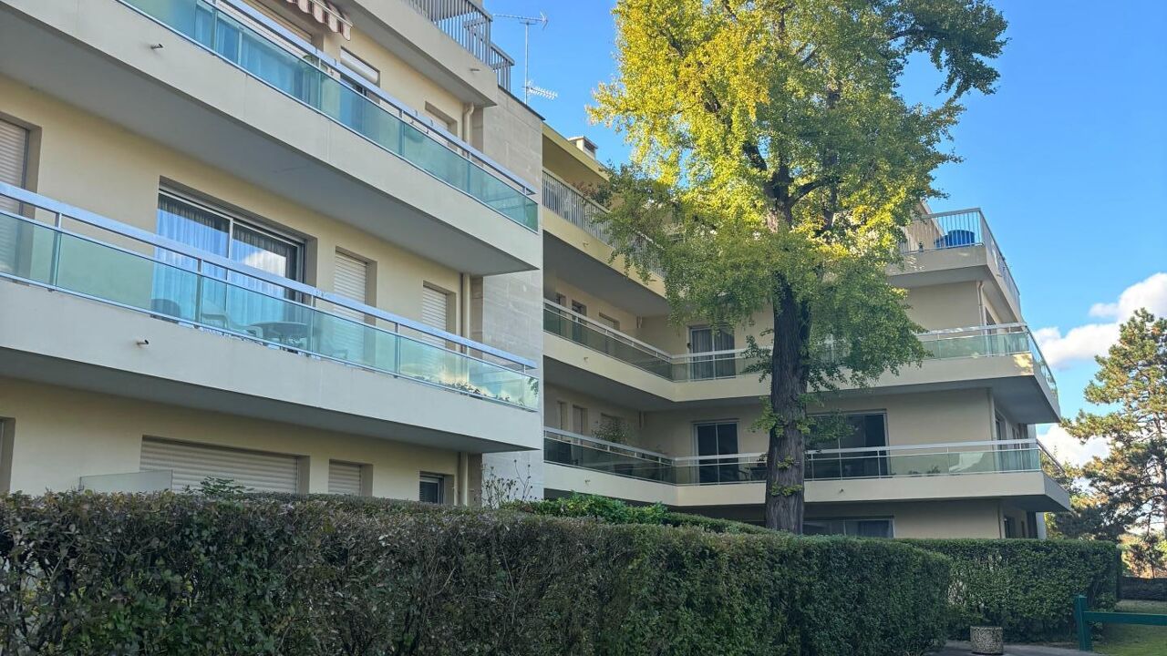 appartement 4 pièces 112 m2 à vendre à Chantilly (60500)