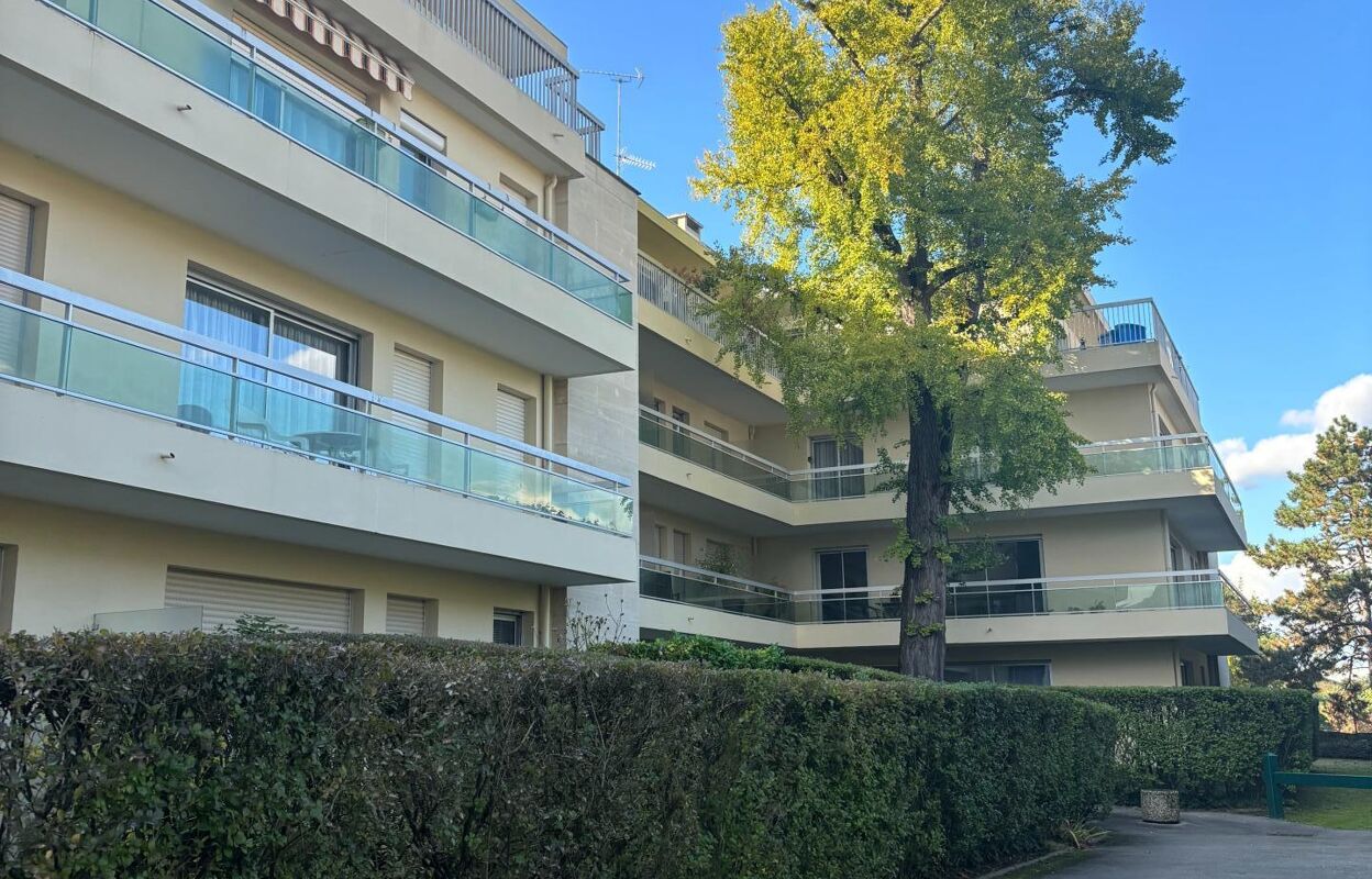 appartement 4 pièces 112 m2 à vendre à Chantilly (60500)